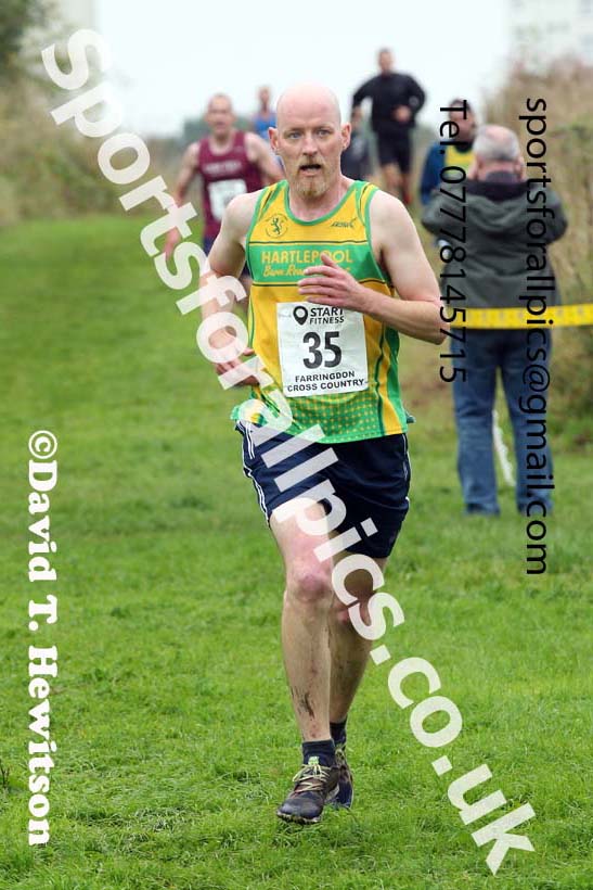 Senior Mens relay, 2021 Farringdon Open Cross Country, Sunderland . Photo: David T. Hewitson/Sports for All Pics